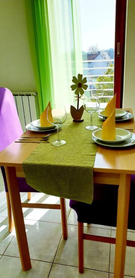 Istranova Apartments Ровинь Экстерьер фото