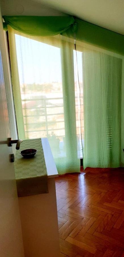 Istranova Apartments Ровинь Экстерьер фото