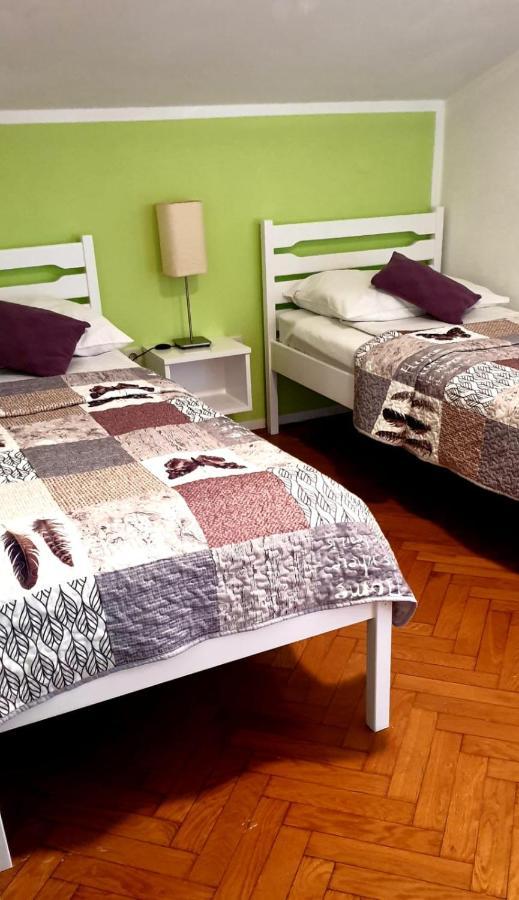 Istranova Apartments Ровинь Экстерьер фото